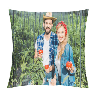 Personality  Happy Couple Of Farmers Holding Ripe Tomatoes In Field At Farm And Looking At Camera Pillow Covers
