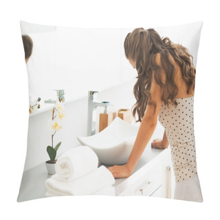 Personality  Young Woman In Bathroom Pillow Covers