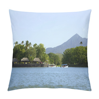 Personality  Lake Nicaragua On A Background An Active Volcano Concepcion Pillow Covers