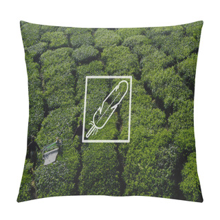 Personality  Pickers Harvesting Tea Leaves Pillow Covers