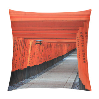 Personality  Fushimi Inari Taisha Thousand Shrines In Kyoto Japan Pillow Covers