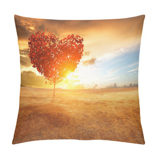 Personality  Heart Tree In The Field Pillow Covers