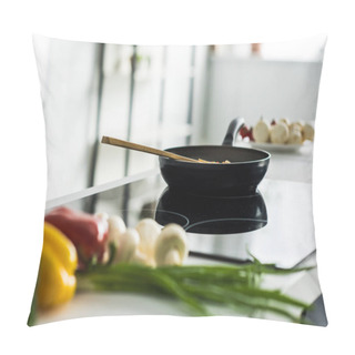Personality  Frying Pan With Yummy Vegetables On Electric Stove In Kitchen Pillow Covers