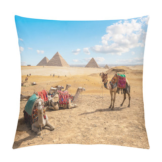 Personality  Camels In Sandy Desert Pillow Covers