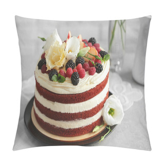 Personality  Delicious Cake On Table Pillow Covers