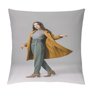 Personality  Elegant Woman Posing In Beige Autumn Coat On Grey Pillow Covers