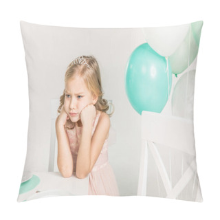 Personality  Adorable Girl At Birthday Table Pillow Covers