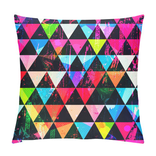 Personality  Bright Triangles With Grunge Effect. Seamless Pattern. Pillow Covers