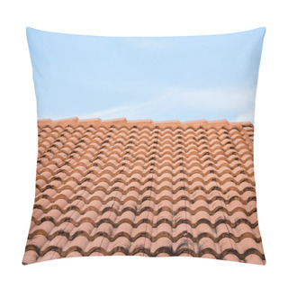 Personality Sooty Orange Tile Roof Pillow Covers