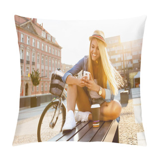 Personality  Young Stylish Woman In A City Street Pillow Covers