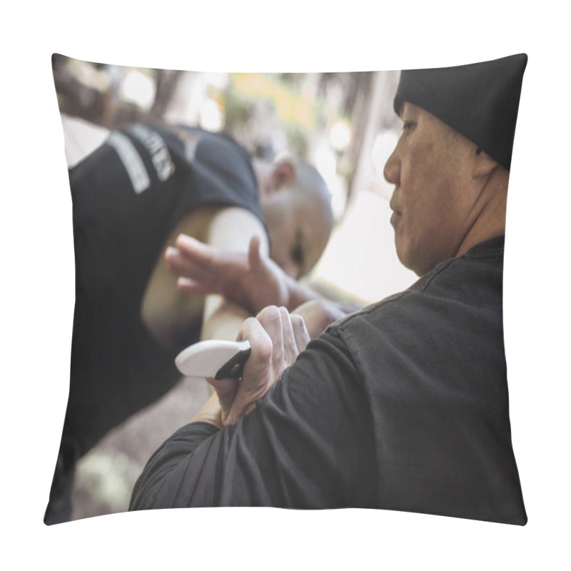 Personality  Lameco Astig Combatives Instructor Demonstrates Knife Attack Dis Pillow Covers