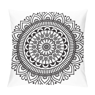 Personality  Round Ornament In Ethnic Style Pillow Covers
