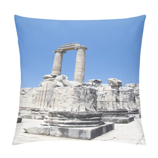 Personality  Temple Of Apollo Pillow Covers