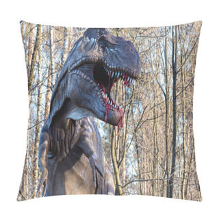 Personality  Model Tyrannosaurus Rex_close Up Pillow Covers