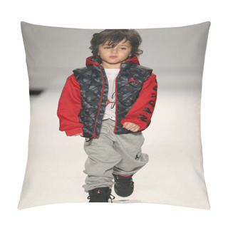 Personality  Nike Levi's Kids Fashion Show Pillow Covers