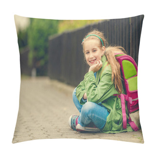 Personality  Pretty Schoolgirl  Sitting On The Street Pillow Covers
