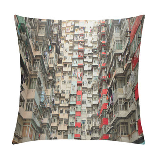 Personality  Old Apartment In Hong Kong Pillow Covers