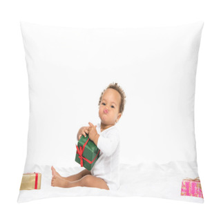 Personality  African American Toddler With Gifts Pillow Covers
