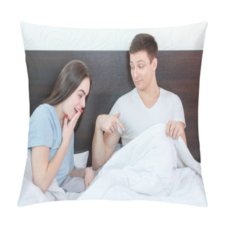Personality  Sexy Young Couple In Morning, Domestic Atmosphere Pillow Covers