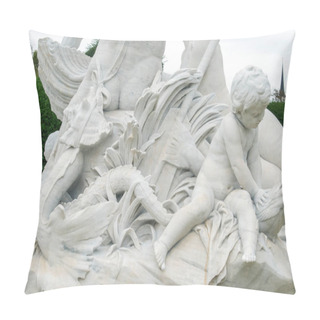 Personality  Vienna, Austria 1 Sep 2023. Mythical Fountain: Admire The Enchanting Triton And Naiad Fountain, A Masterpiece From 1890, (Detail Part Of The Fountain) Pillow Covers