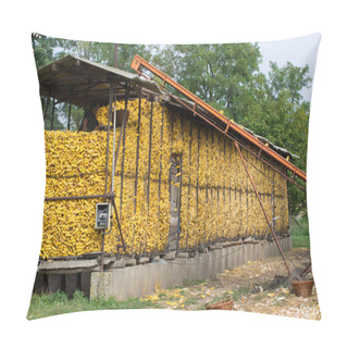 Personality  Granary Pillow Covers