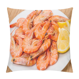 Personality  Cooked Shrimp With Lemon Pillow Covers