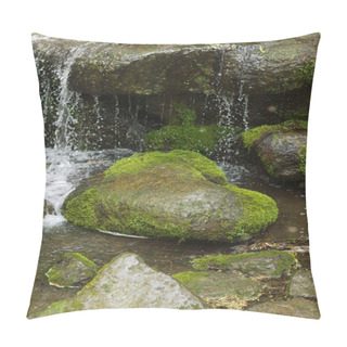 Personality  Scenic Waterfall Pillow Covers