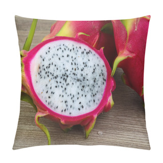 Personality  Tropical - Dragon Fruit Pillow Covers