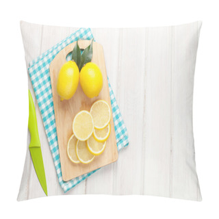 Personality  Sliced Lemon On Cutting Board Pillow Covers