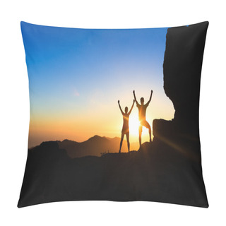 Personality  Couple Teamwork People, Inspiring Success In Mountains Pillow Covers