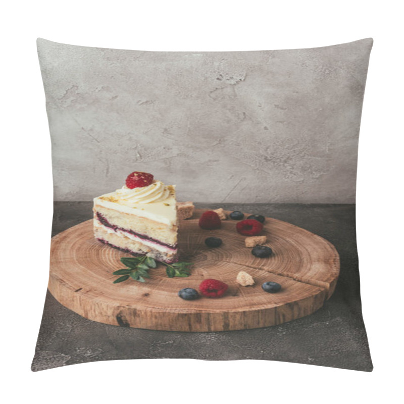 Personality  piece of delicious fruity cake with whipped cream on wooden board pillow covers