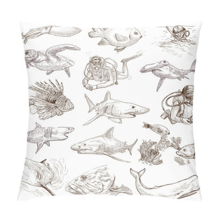 Personality  Underwater 1 Pillow Covers