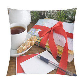 Personality  Do Not Forget To Congratulate Your Friends And Relatives Pillow Covers