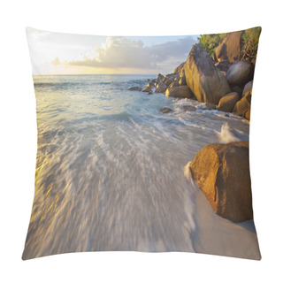 Personality  Dream Beach - Anse Georgette Pillow Covers