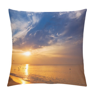 Personality  Sunrise At Sea Pillow Covers