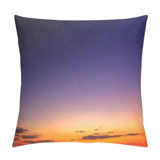 Personality  Beach In Evening In Thailand Pillow Covers