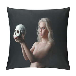 Personality  Close Up Portrait Of Beautiful Blond Woman Holding A Human Skull, Isolated On Dark Studio Background With Moody Lighting. Pillow Covers