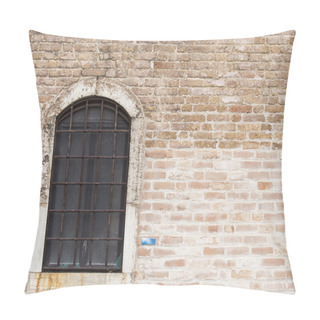 Personality  Old Vintage Window At Venice. Italy Pillow Covers