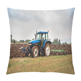Personality  Kazanlak, Bulgaria - Aug 20: New Holland 8160 Tractor On Display Pillow Covers