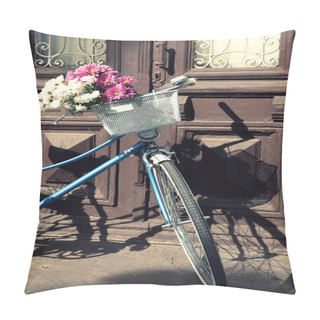 Personality  Old Bicycle With Flowers In Metal Basket Pillow Covers