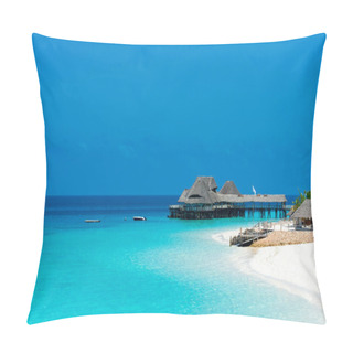 Personality  Amazing Bird Eyes View In Zanzibar Pillow Covers