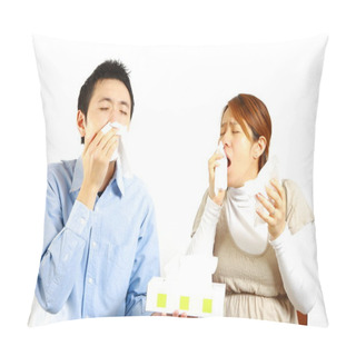 Personality  Japanese Couple Suffers From Allergic Rhinitis Pillow Covers