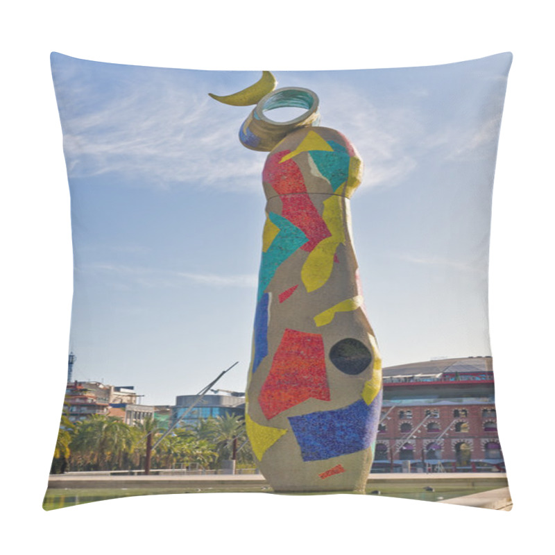 Personality  Sculpture Dona I Ocell, Barcelona Spain Pillow Covers