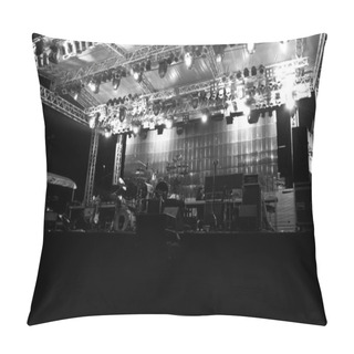 Personality  Stage In Lights Pillow Covers