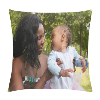 Personality  African Mother And Her Child Pillow Covers