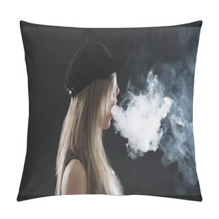 Personality  Lady Exhaling Cloud Of Steam Pillow Covers