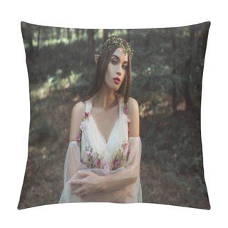 Personality  Attractive Female Elf In Dress And Floral Wreath In Forest Pillow Covers
