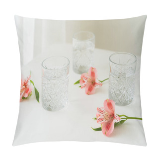 Personality  Crystal Glasses With Water Near Pink Flowers On White Surface And Grey Background Pillow Covers