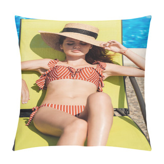 Personality  Beautiful Young Woman In Straw Hat And Bikini Relaxing On Sun Lounger At Poolside Pillow Covers