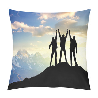 Personality  Team On The Peak Of Mountain Pillow Covers